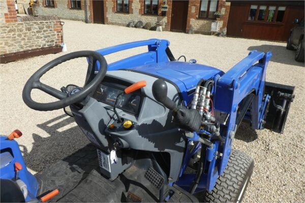 ISEKI TH4335 2015 – Image 2